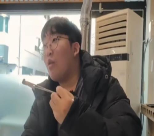 啊Delight：打GEN打得好能30赢的但该赢的比赛赢不了就很难办了