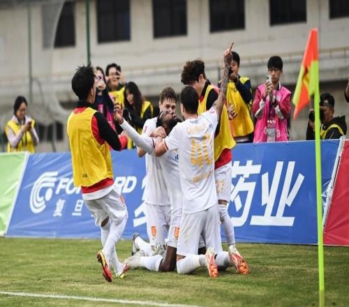 重庆,终于又有了中超球队!中甲赛季落幕,辽宁铁人与重庆铜梁龙升级