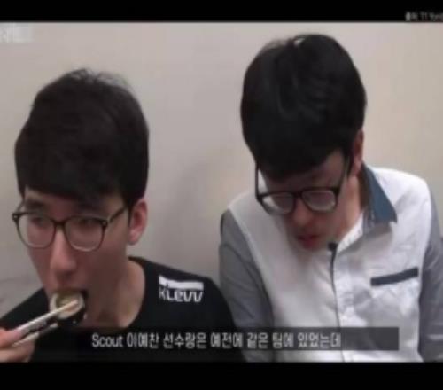 Faker：以前和Scout選手同隊他很受哥哥們喜愛有點四次元的感覺