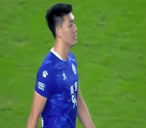 中超球員踢不了蘇超海牛10號坑哭南京：補時送點點球大戰(zhàn)丟點