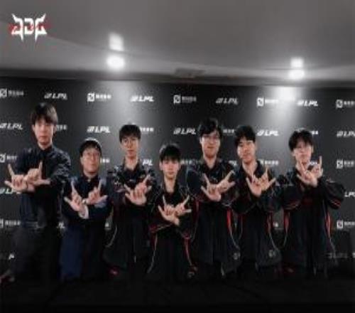 绝望！JDG首局遭GEN速通你认为JDG今日能否拿下一局胜利