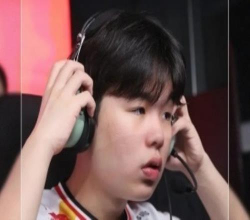 T1发布人员变动公告:AD选手Smash离队