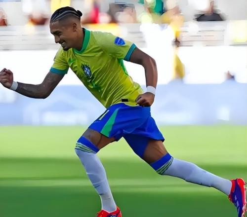 他或成鲁能本轮踢国安的锋线奇兵,曾留洋巴西踢主力,多次进国足