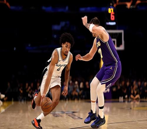 未来巨星!马刺后场新秀已经是球队不可或缺的超级板凳了