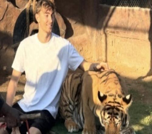 神了！管澤元：看了我們皇馬后衛(wèi)和老虎拔河受傷，為我曾經(jīng)嘲笑過(guò)帕爾默道歉