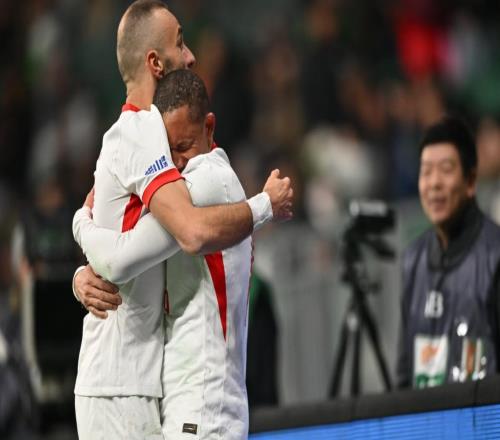 拉米罗缔造队史耻辱纪录,李霄鹏逆天改命,35岁外援一战封神