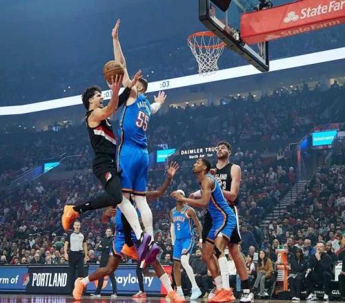 开拓者连斩掘金湖人和雷霆，他们才是西部最强球队