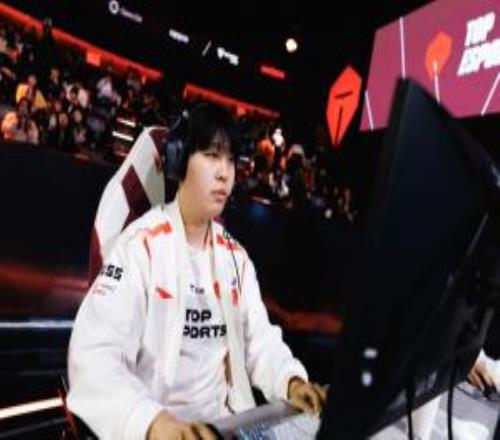 北川經(jīng)紀(jì)人爆料：KANAVI回LCK！HLE.Kanavi！