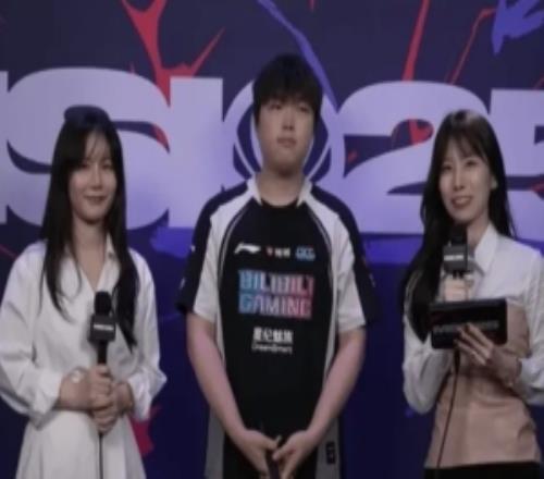 迟来的约战Bin去年MSI“晚点打GEN”优胜者采访“打爆kiin”