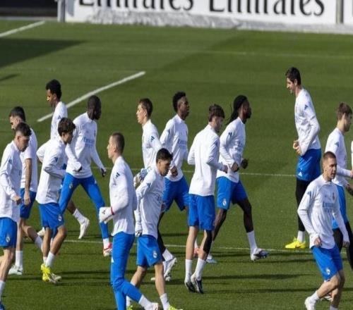 世体:赫伊森因伤无法出战本菲卡,他将在对阵赫塔费时复出