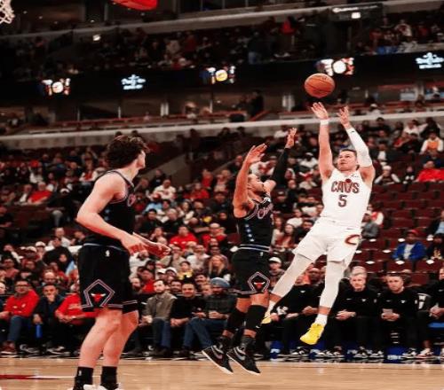 哈登36+9+7三分打爆吉迪!骑士客场复仇公牛,豪取两连胜