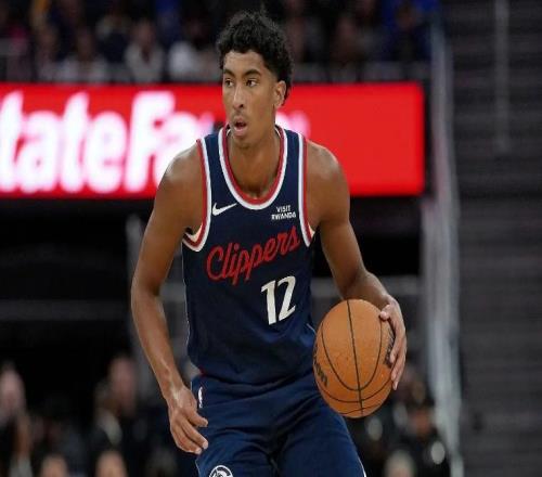 12分钟内豪取12分,快船后场新星抓住了最后的机会证明了自己