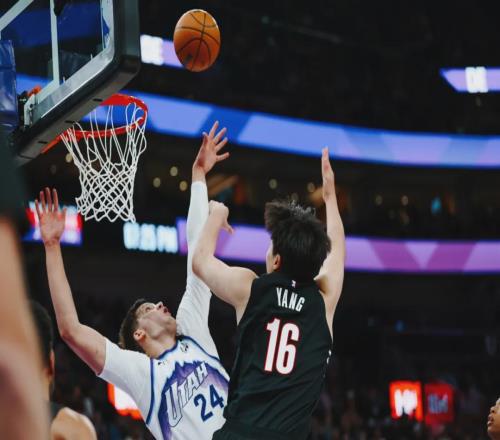 2分2犯规!沦为第四中锋!开拓者正式弃用杨瀚森