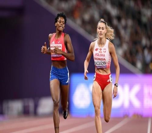世錦賽女子400米半決賽：麥克勞林48秒29，刷新本賽季世界最佳