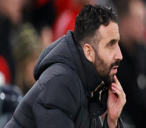 记者:三年是拉爵说给外界听的,只打算给阿莫林38场的机会