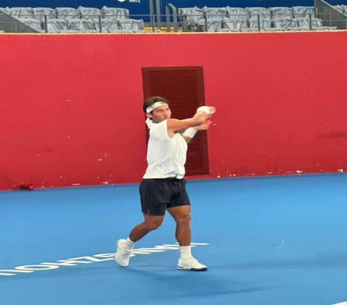 布云朝克特遭遇新賽季開門黑，周意送蛋橫掃受到網(wǎng)友表揚！