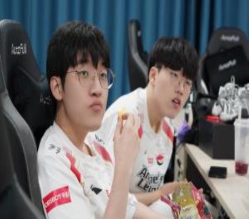 这是好事啊！韩网爆料HLE考虑无法补强Tarzan、Keal两人已经续约Zeus合同到期