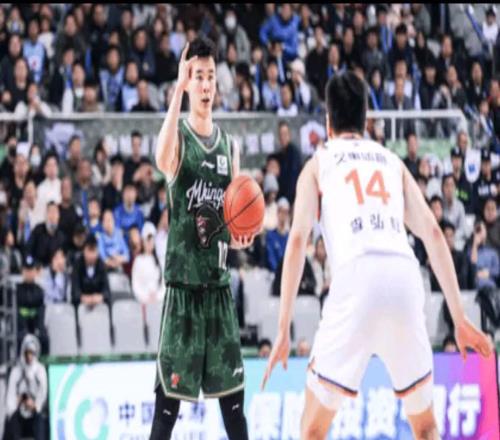 CBA爆大冷!顶级强队不敌同曦,郭昊文半场22分,他三分10中9