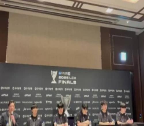 GEN教練Kim：看現在狀態的話最警惕BLG和TES