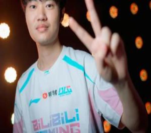 黃金左手！Knight成為第二位奪得兩座官方國際冠軍的LPL中單