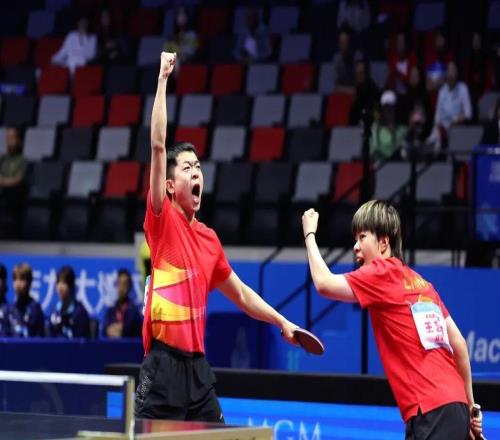 袁勵岑王藝迪收獲全運(yùn)會乒乓球混雙銅牌