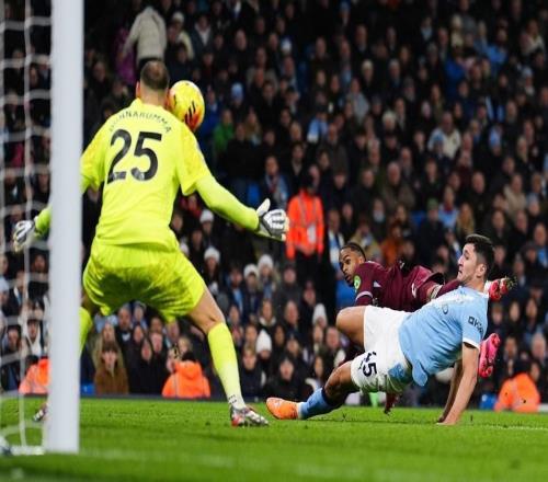 后防稳固,曼城自2021年以来首次连续三场英超零封取胜