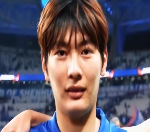 惨遭开门黑之后,国足迎来两大超级利好喜讯,下轮取胜韩国队有戏