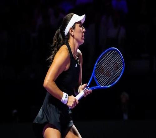 佩古拉21復(fù)仇高芙，取得WTA年終總決賽小組首勝