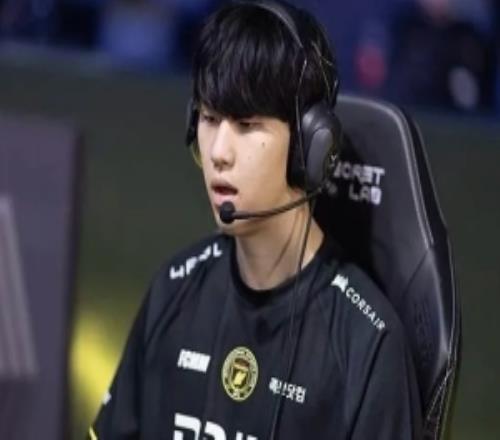 Raptor：麻豆视屏三级在线观看的失誤比較頻繁，第三局能贏是陣容更好