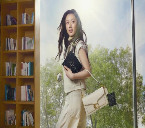 潮訊理查米爾助力女性船隊完成環球壯舉,速度滑冰冠軍寧忠岩參觀歐米茄展館,COACH發布“書寫真我故事”廣告大片