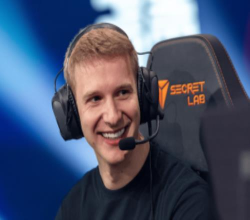 T1官宣Gumayusi離隊Jankos震驚：傳奇陣容正在慢慢分崩離析