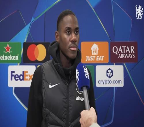 查洛巴:我身背黄牌所以教练让我下场阿昌庞踢得非常好