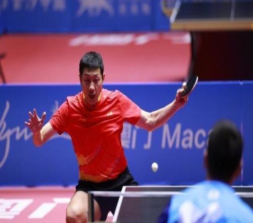 全運(yùn)會(huì)丨乒乓男團(tuán)半決賽上海隊(duì)勝黑龍江隊(duì)，晉級(jí)決賽