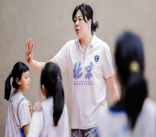 加入北京首钢官方训练营和我们一起上场！