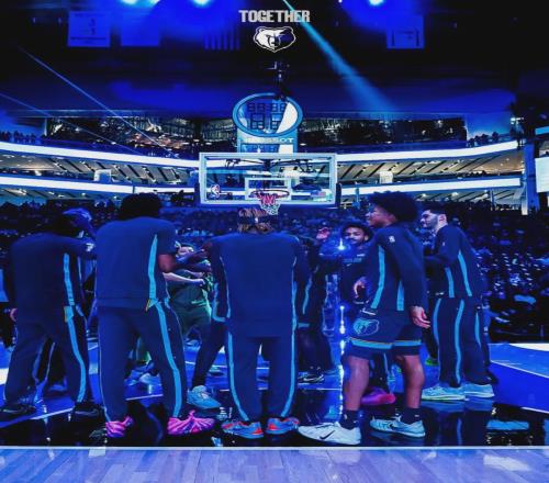 32+17+5比肩奥尼尔!内线巨兽率队崛起!杨瀚森好好学学