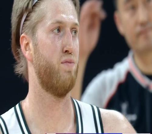 又输NBL!CBA杯同曦决战被轰140遭香港金牛逆转郭昊文19分