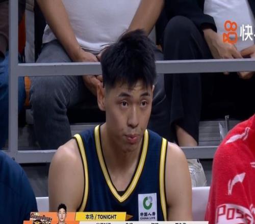 内线被完爆,外线狂打铁!完败!广东近5场输4场