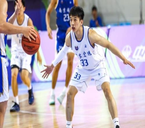 92比93惜败1分！广东又一次输给上海：小徐杰空砍25分8助6板
