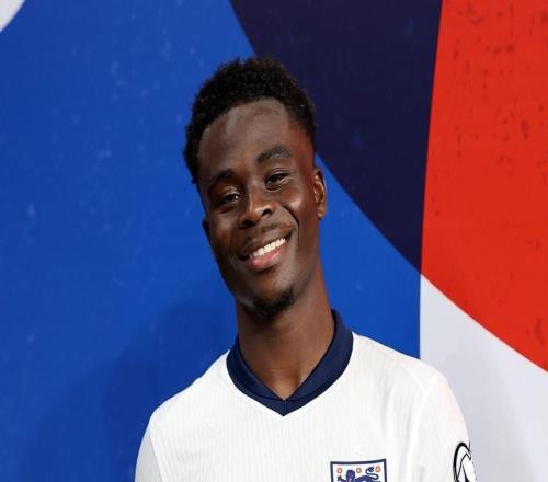 首開(kāi)記錄，薩卡當(dāng)選與塞爾維亞一役英格蘭隊(duì)內(nèi)最佳球員