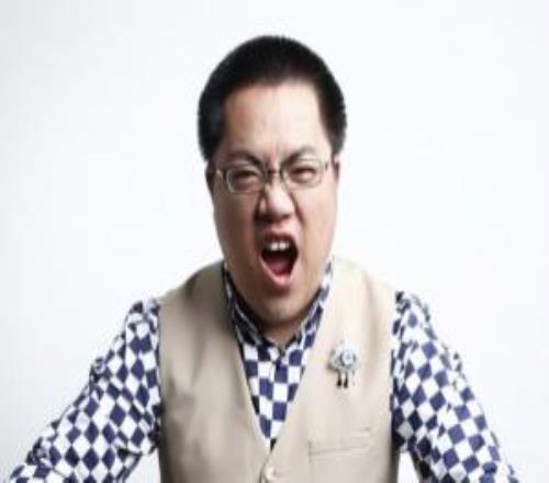 说的很对啊！黄旭东被豆包调侃团队负资产直播喜剧人：字节AI什么破逼玩意儿