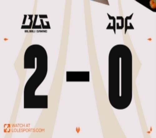 哥练的腹肌别想靠！GALA负重训练JDG上野遭完爆BLG拿赛点