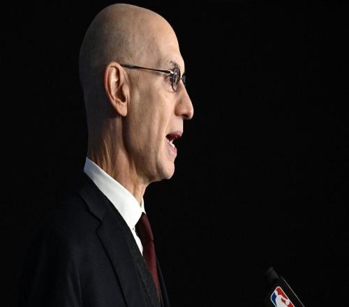 罗齐尔和比卢普斯被捕后,萧华和NBA遭到美国参议院委员会的调查