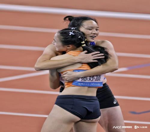 老将韦永丽百米摘银激动落泪:奖牌里有梁小静、葛曼棋的一份