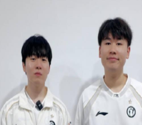 黑粉线下贴脸！3月21日Rookie将和Wei前往杭州网鱼担任一日店长