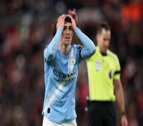 00！哈兰德连失良机，曼城8连胜戛然而止，阿森纳笑纳大礼