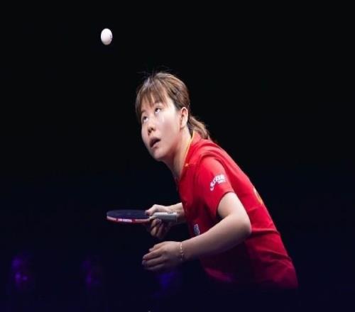 陳幸同42逆轉戰勝早田希娜，國乒包攬橫濱冠軍賽女單四強