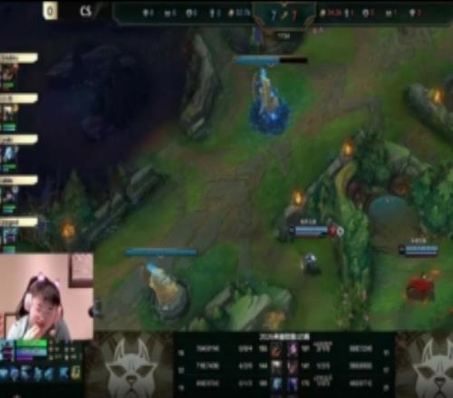 Uzi：走A有的我什么没有但他会厄斐琉斯，我不会