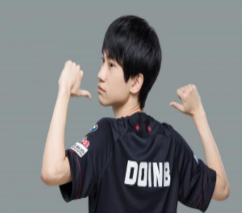 Doinb纯瞎说豆瓣网友辟谣：某冠军俱乐部疑似没有邀约某退役中单主播