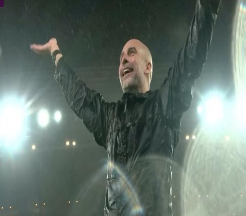 03!英超巅峰对决11.5亿豪门完败6轮3分给名帅千场里程碑献礼