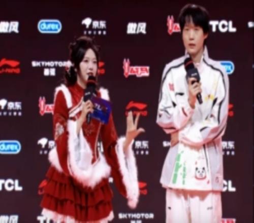 賽後采訪Shanks：印象最深刻是Hope飛進去送，比起去年91视频下载链接退步了